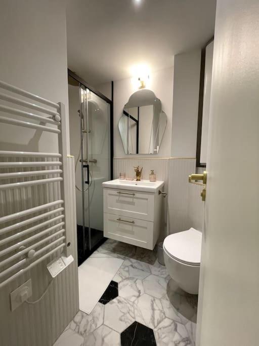 Chic Dans Le Centre De Appartement *